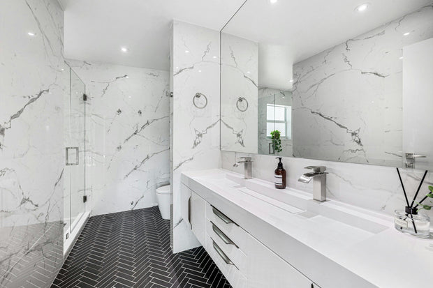 <h2><strong>Salle de bain</strong></h2>